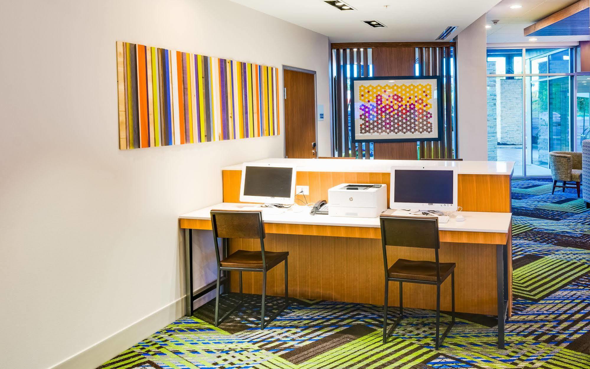 Holiday Inn Express & Suites Russellville By Ihg Buitenkant foto